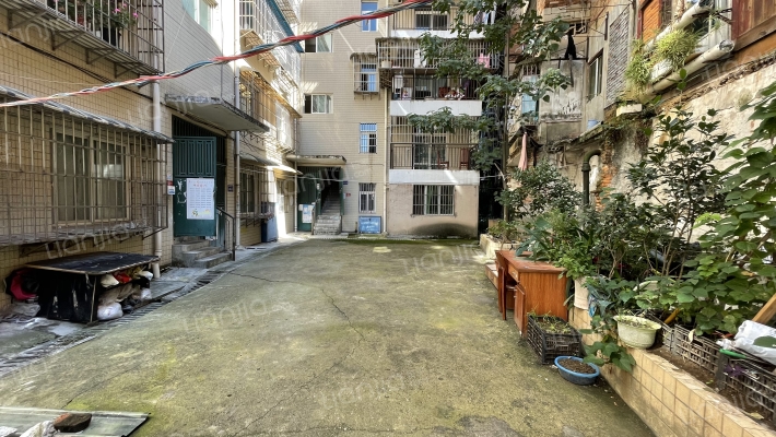 七建公司小区外景图