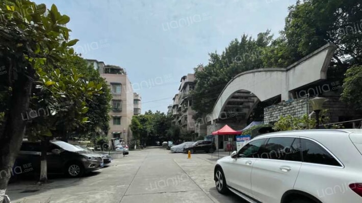 天府石油乐园外景图