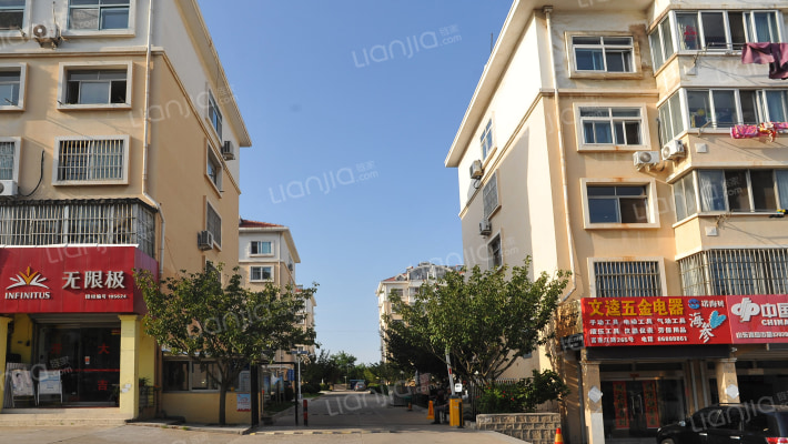 富春花园外景图