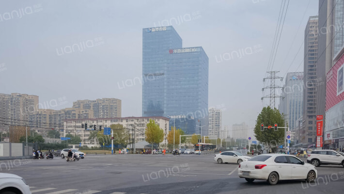 华地金融中心外景图