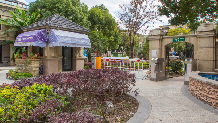 华钜御庭(别墅)外景图