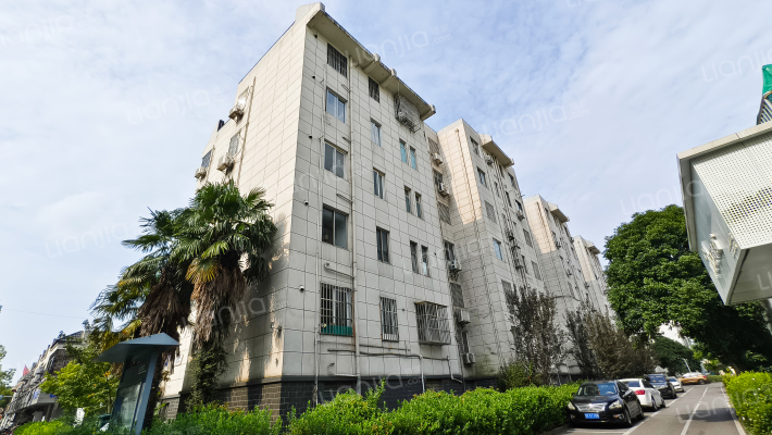 鲈乡二村外景图