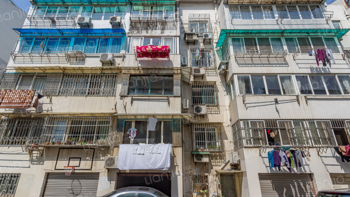 天河花园外景图