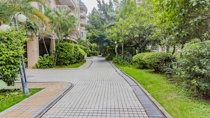 金碧花苑外景图