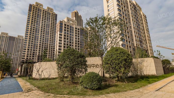 绿地光谷中心城外景图