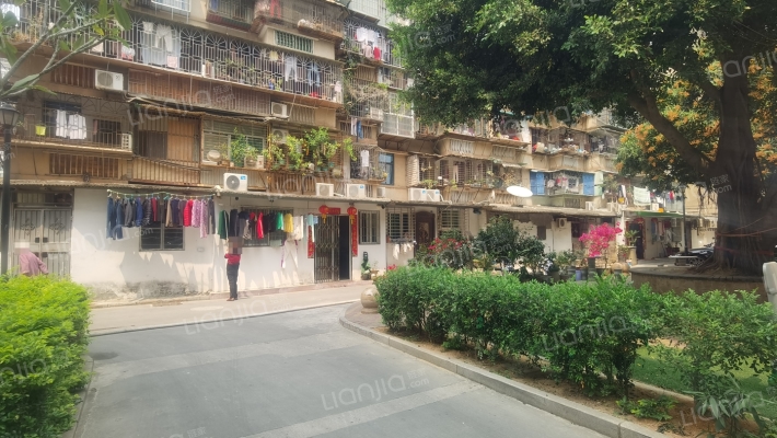 和乐苑小区外景图