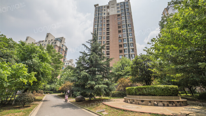 颐和花园外景图