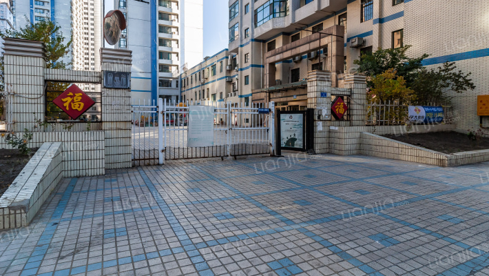 中浩华尔街外景图