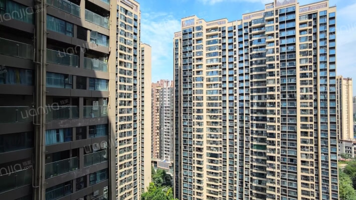 招商中央华城2期外景图