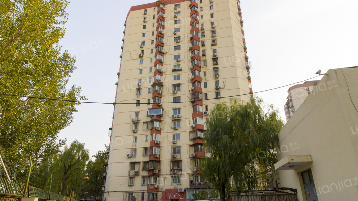 海户西里32号院外景图