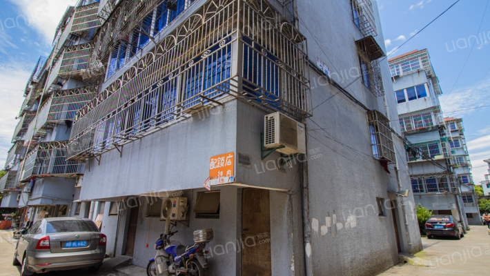 东契路12弄外景图