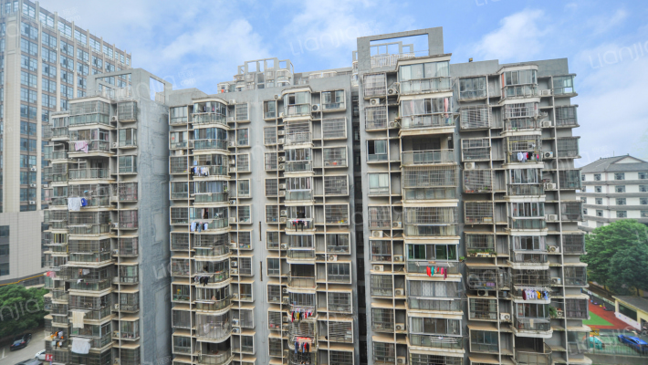 百城晶典外景图