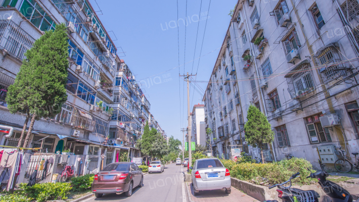 美湖小区外景图