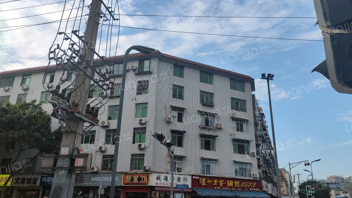 中兴建司小区外景图