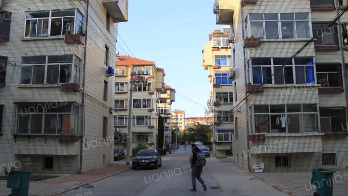 铁路小区外景图