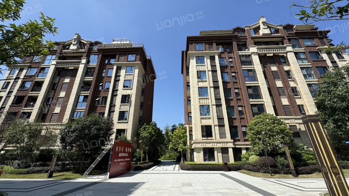 领地天府兰台臻园外景图