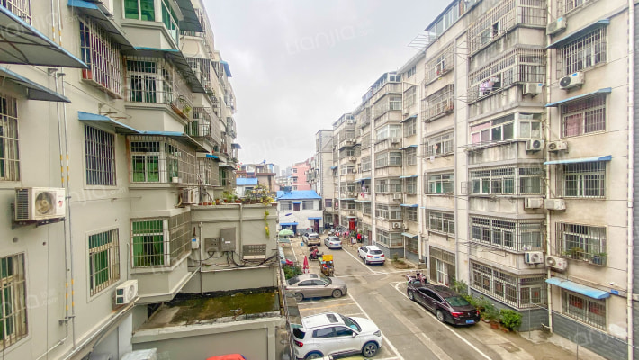 金鸣房产一巷外景图