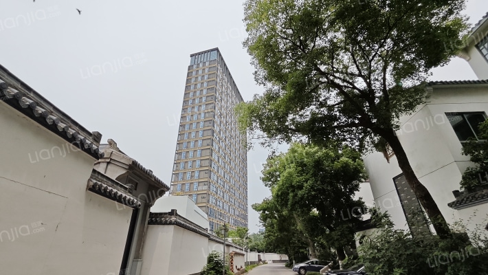 中堂院墅外景图