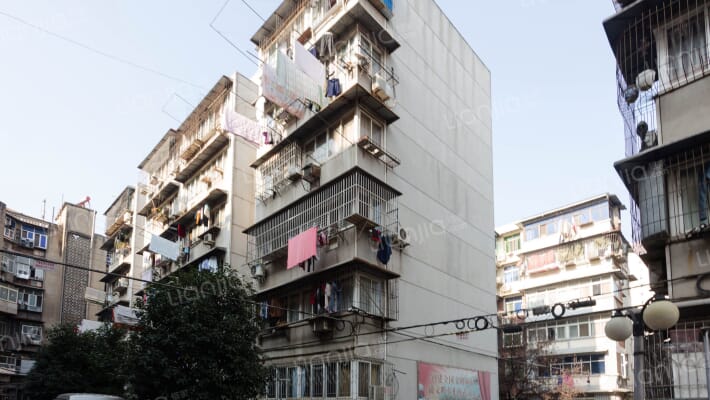 路桥小区外景图