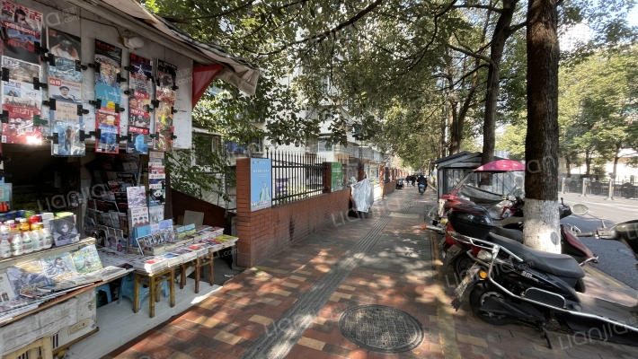 新华路105号外景图