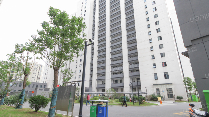 金盛田锦上外景图