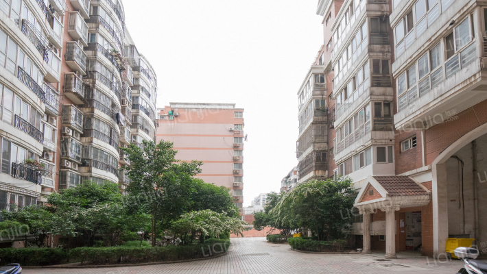 王府大街外景图