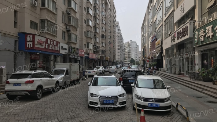 鸿泰·千佰滙商业广场外景图