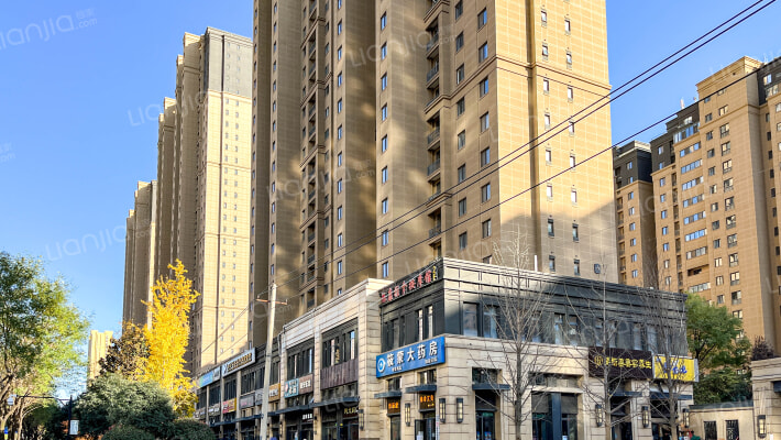 中海凯旋门外景图