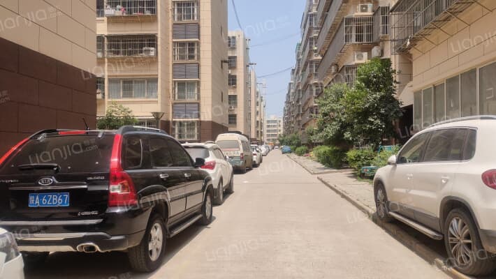 康馨花园一区外景图