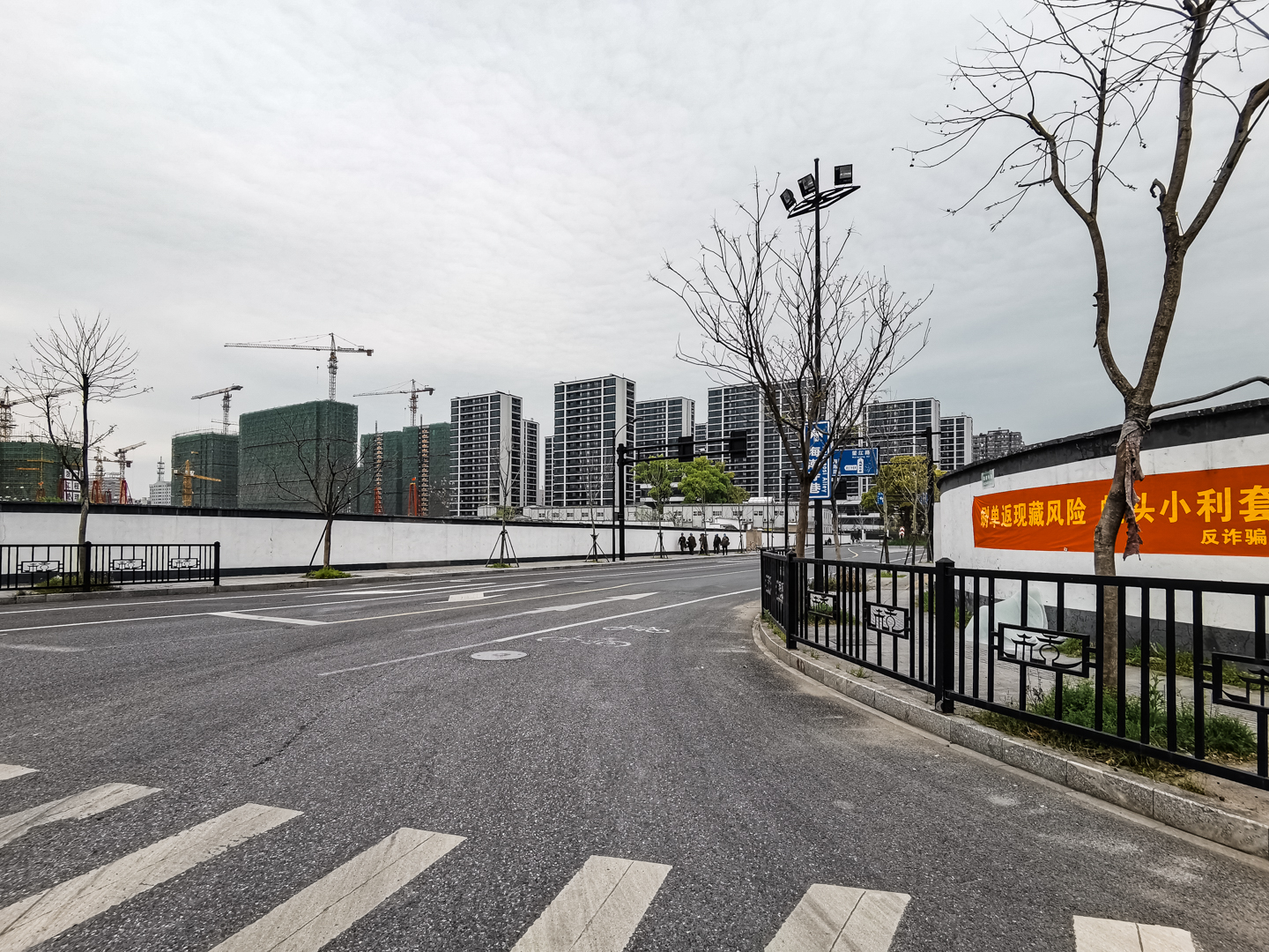  海潮雅园二园小区实景 5