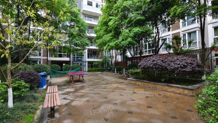 交大香洲半岛南庭外景图