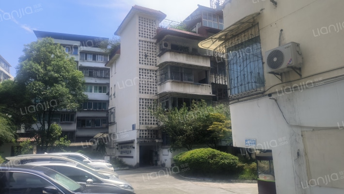 观景路583号外景图