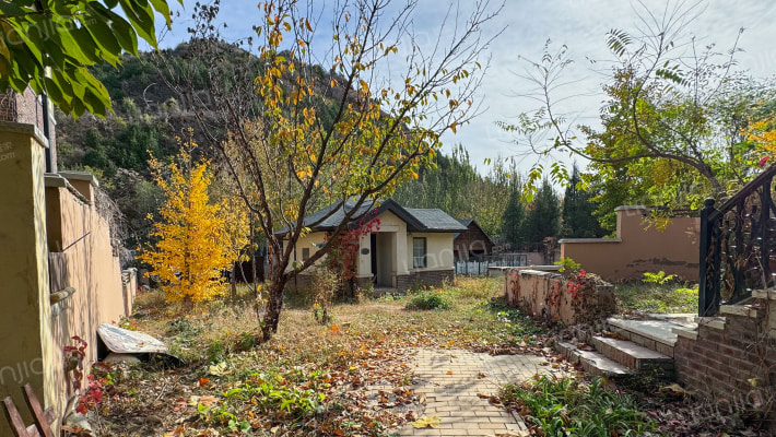首创澜茵山外景图