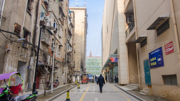 汉阳大街107号院外景图