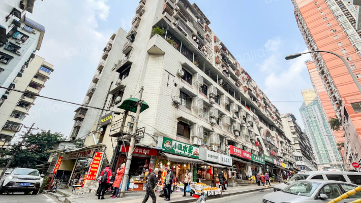 前进路24号外景图