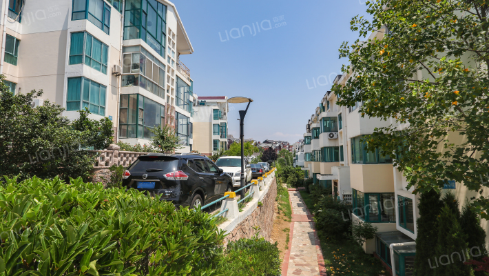 阳光山庄外景图