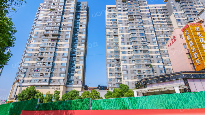 万科金色名郡外景图