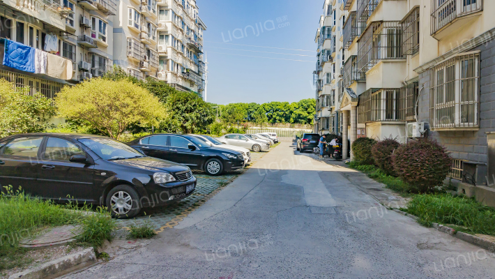 宏泰花苑东区外景图