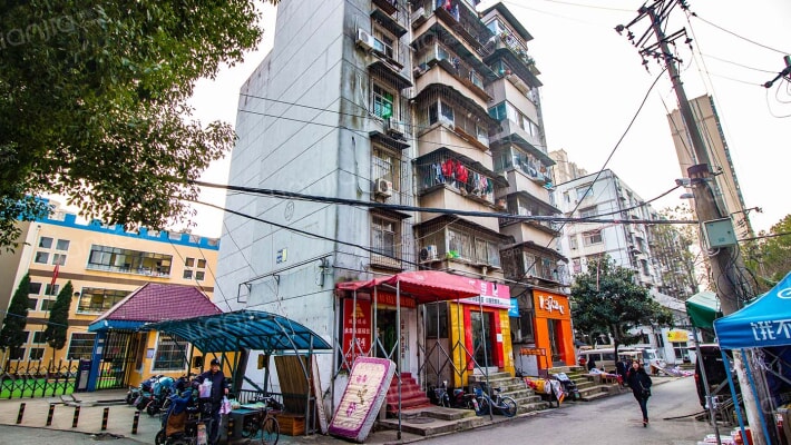 关西小区外景图