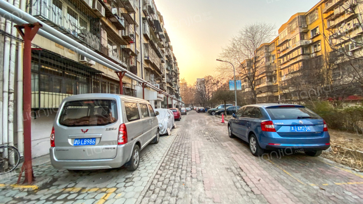 三和温泉花园地利园外景图