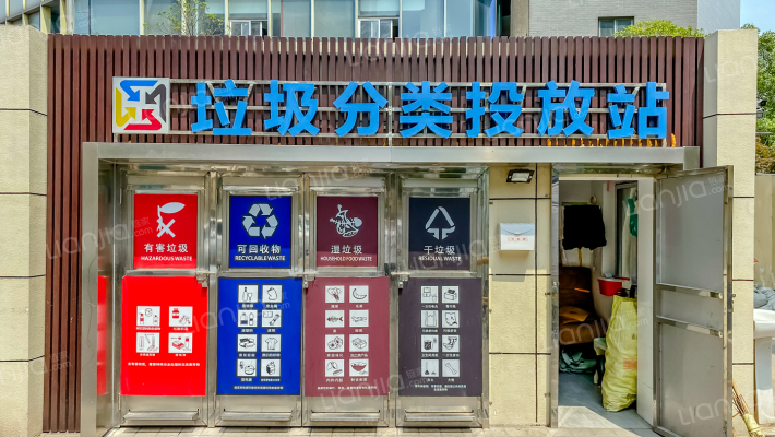 沪松路46号外景图