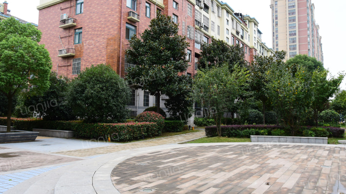 万凯碧桂园外景图