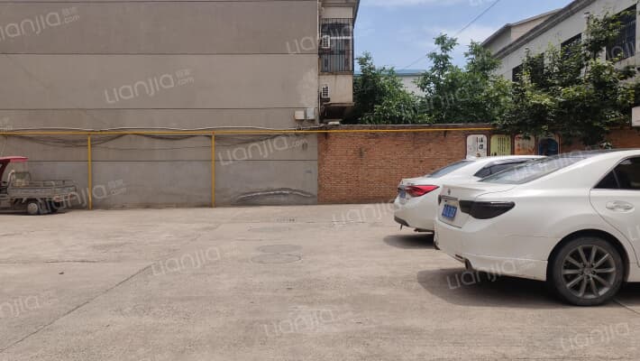 龙江小区外景图