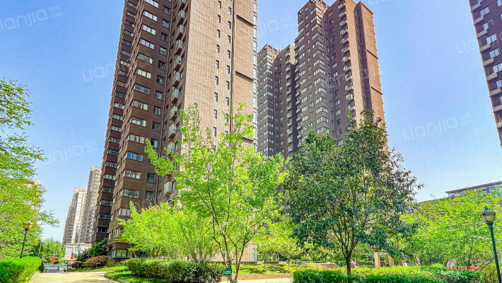 山水岭秀南区外景图