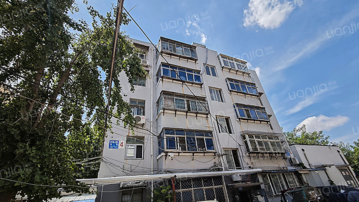 凤凰山路18-2号外景图