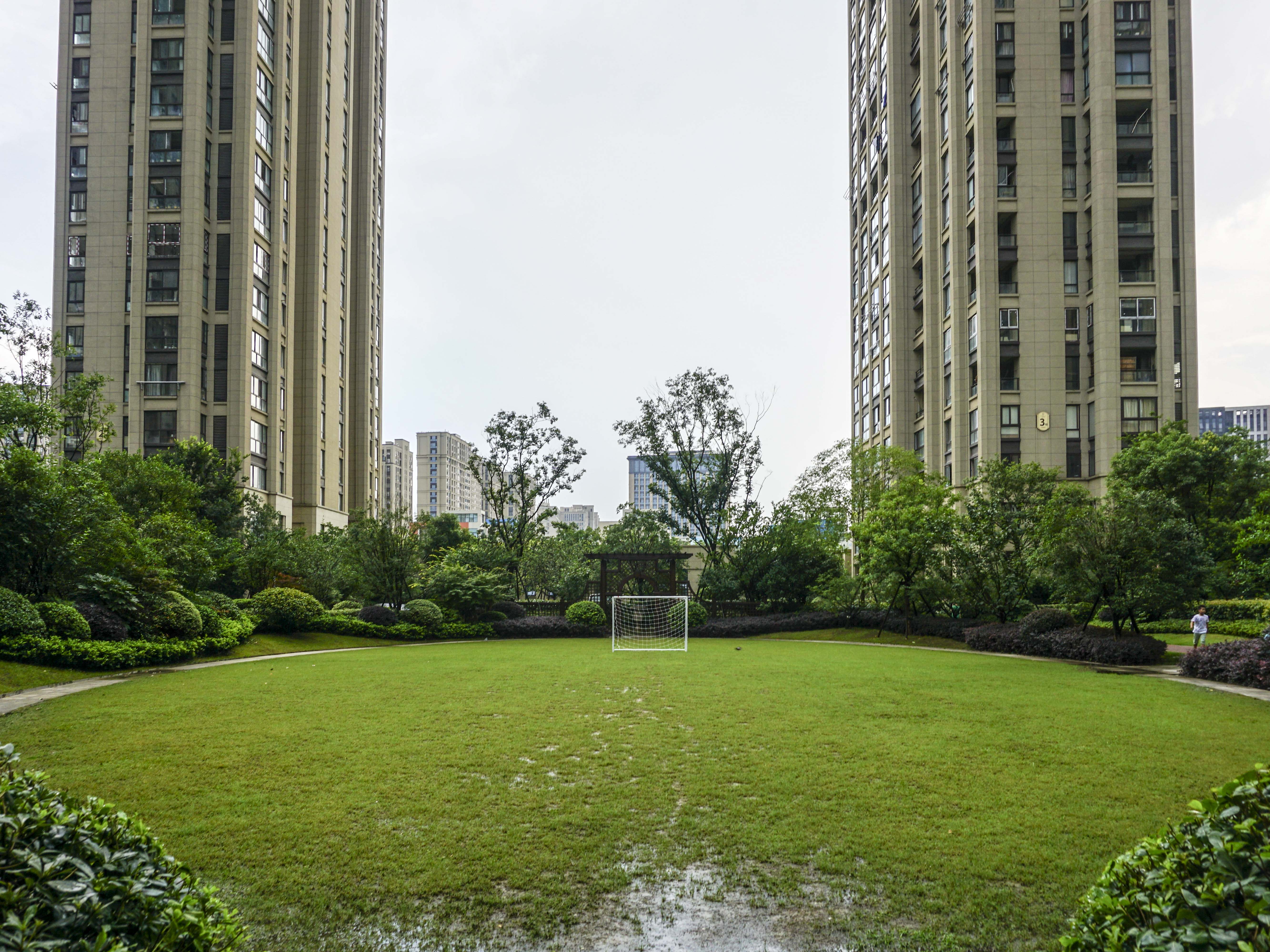 德信北海公园小区实景 12