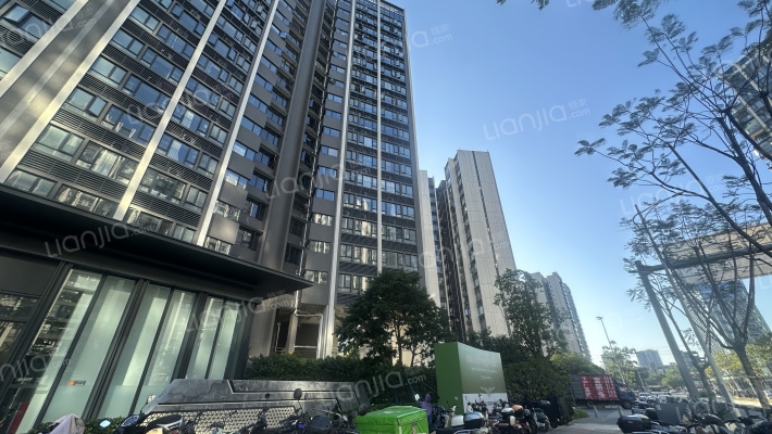 越秀臻裕府外景图