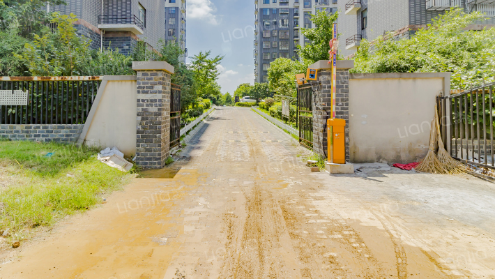 金东城世家一期外景图