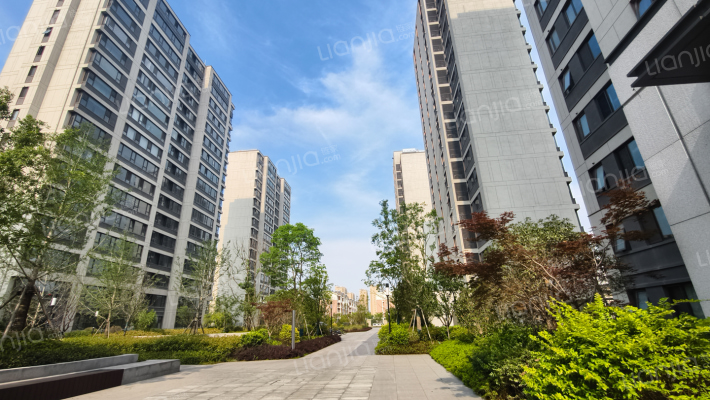 礼樾云居外景图