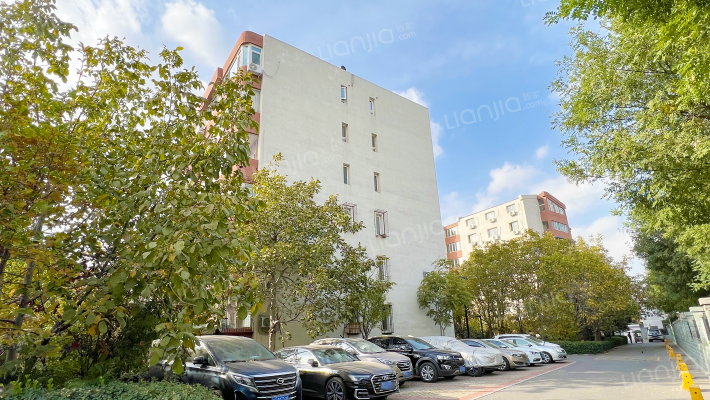 三元村甲外景图